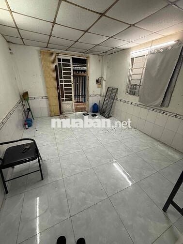 nhà thuê 95 Lê tấn bê an lạc bình Tân DT 52m giá 4tr