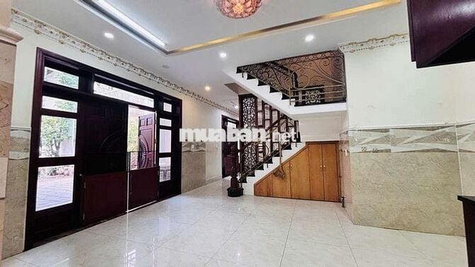 Mặt Bằng Kinh Doanh Đẹp Hiệp Bình Phước – 500m², Có Kiot Riêng