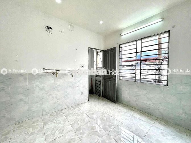 CHO THUÊ PHÒNG CỬA SỔ TRỜI CHỈ TÍNH ĐIỆN NƯỚC Ở ĐẦM SEN KÊNH TÂN HÓA