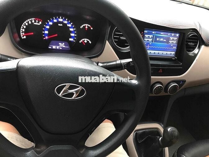 Hyundai Grand i10 Sedan 2019 Trắng