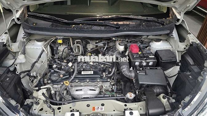 Toyota Veloz Cross Top 2022 1.5CVT,màu trắng,2v1km