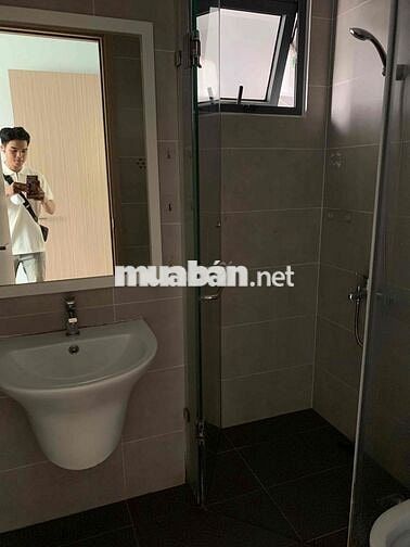Chính Chủ Cần Bán Gấp 70m2 2Pn 2Wc Lovera Vista Sổ Hồng Sẳn