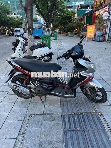 Suzuki Hayate Bạc, Đen