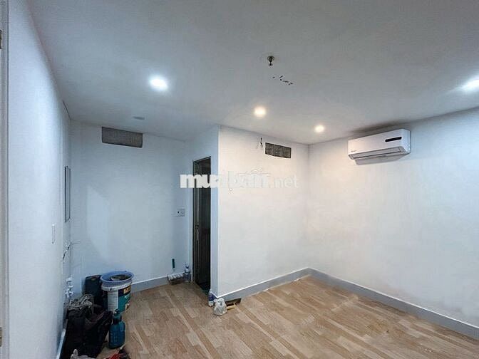 NHÀ MẶT TIỀN HẺM LỚN ĐƯỜNG NGUYỄN KIỆM GÒ VẤP - 25m2 - 𝐂𝐎́ 𝐌𝐀́𝐘 𝐋𝐀̣𝐍𝐇
