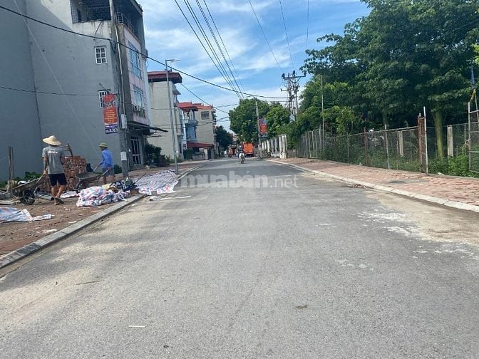 Bán gấp mảnh đất 102m2, mặt tiền 9m Hoà Lạc ĐHQG -FPT phân lô ô tô bàn