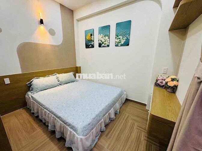 Nhà 4 Tầng Góc 2 Mặt Tiền Hẻm Trương Quốc Dung-Phú Nhuận