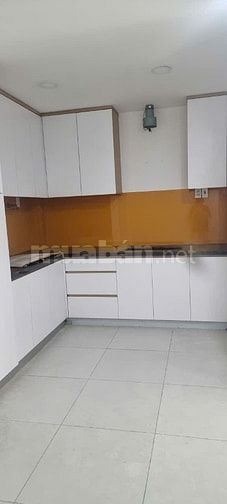 28 Tỷ! Bán Mặt tiền Ung Văn Khiêm, Quận Bình Thạnh - 5x20m CN: 101,