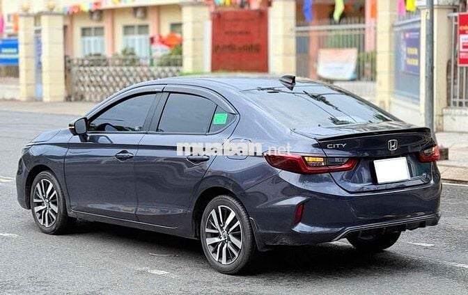 Honda City 2022 RS 30.000km đã lên full đồ chơi