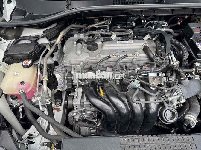 Toyota Corolla Cross 1.8V 2024 Trắng