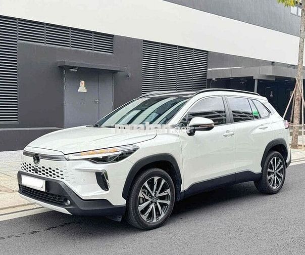 Toyota Corolla Cross 1.8V 2024 Trắng
