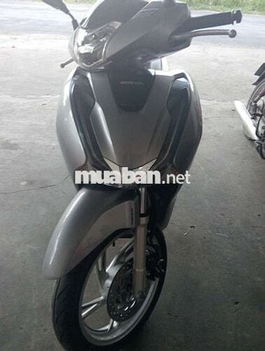 Honda SH 125i CBS 2017 Xám 4461 km
