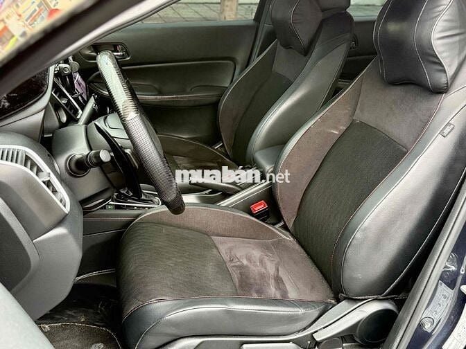 Honda City 2022 RS 30.000km đã lên full đồ chơi