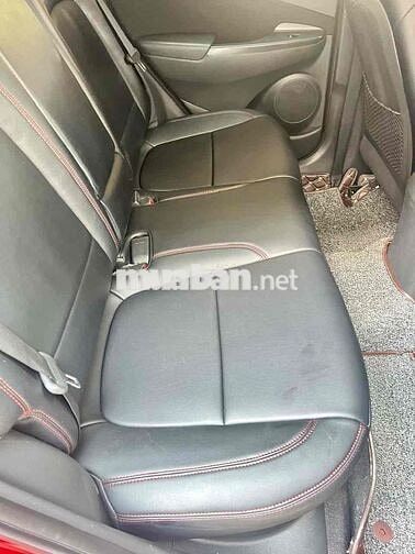 Hyundai Kona 2018 2.0 AT Tiêu Chuẩn Đỏ