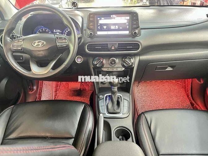 Hyundai Kona 2018 2.0 AT Tiêu Chuẩn Đỏ