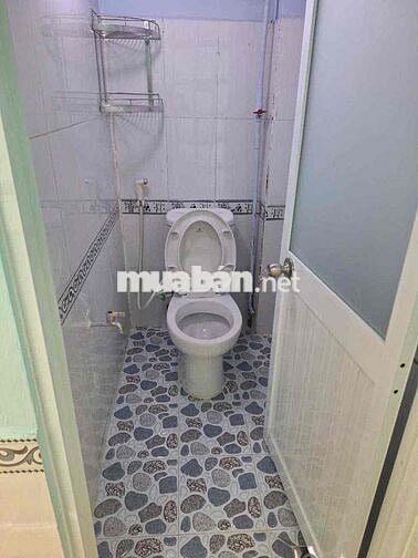 Cần cho thuê nhà hẻm 380 lê Văn Lương