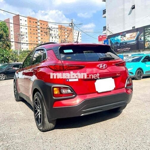 Hyundai Kona 2018 2.0 AT Tiêu Chuẩn Đỏ