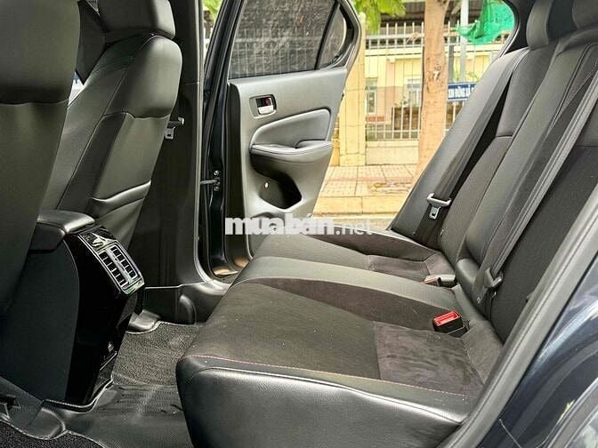 Honda City 2022 RS 30.000km đã lên full đồ chơi