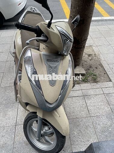 Honda Lead 2017 Vàng kem