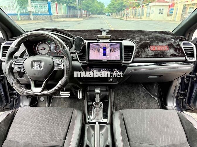 Honda City 2022 RS 30.000km đã lên full đồ chơi