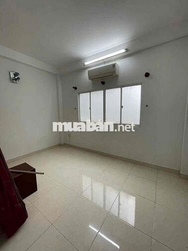 NHÀ HẺM XE TẢI THÔNG PHẠM VĂN CHIÊU (4x17M) - 3 PHÒNG GIÁ 13TR