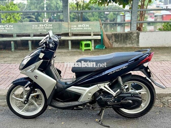 Yamaha Nouvo Đen, Bạc Xe tay ga