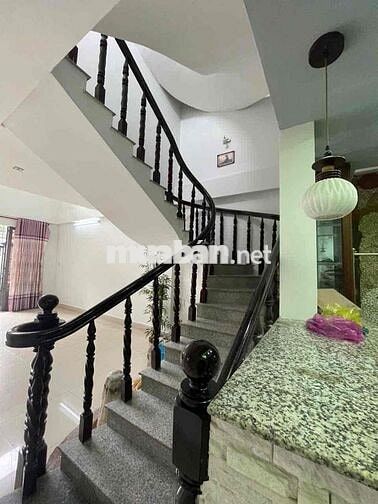 NHÀ HẺM XE TẢI THÔNG PHẠM VĂN CHIÊU (4x17M) - 3 PHÒNG GIÁ 13TR