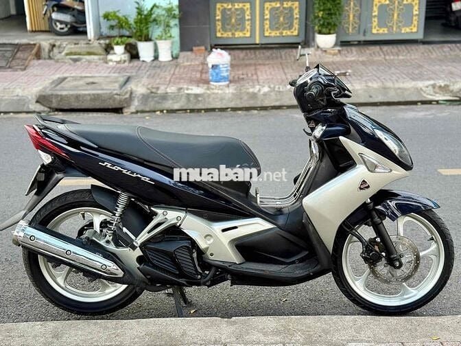 Yamaha Nouvo Đen, Bạc Xe tay ga