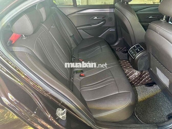 VinFast Lux A Base 2021 Đen 100000 km Tự động