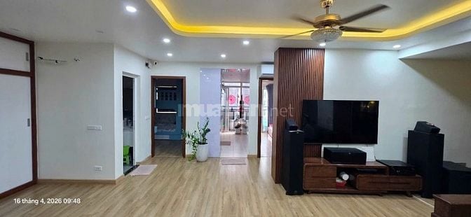 Cho thuê căn hộ KĐT Mỹ Đình 2 105m² 3PN giá chỉ 12 triệu/tháng