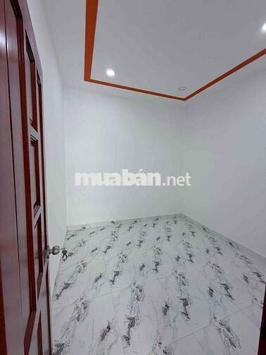 1 Trệt 1 Lầu 650. Hoàn thiện nội thất đẹp LH xem nhà