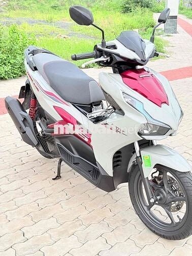 Honda Air Blade 160 ABS 2025 Xám đỏ 1549 km