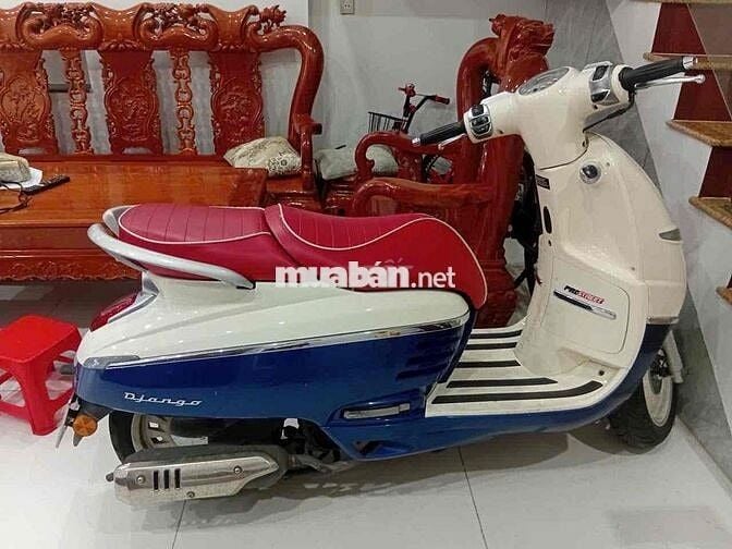 Peugeot Django Cổ điển Trắng, đỏ, xanh