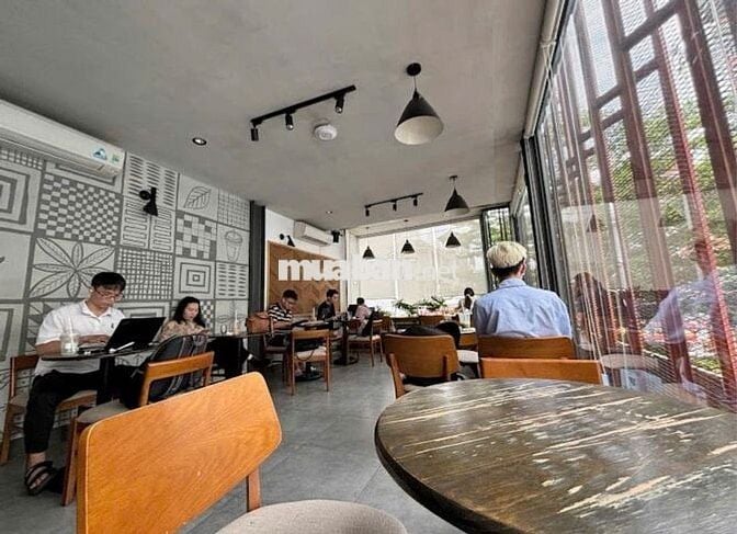 GÓC 2 MẶT TIỀN NGUYỄN VĂN THƯƠNG (D1) - 20x4m - 3 TẦNG - 62 TRIỆU