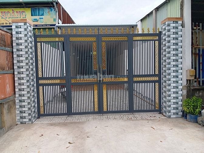 Cần bán nhà mặt tiền Củ Chi đường số 64 Tân Phú Trung Củ Chi giá 1 tỷ 