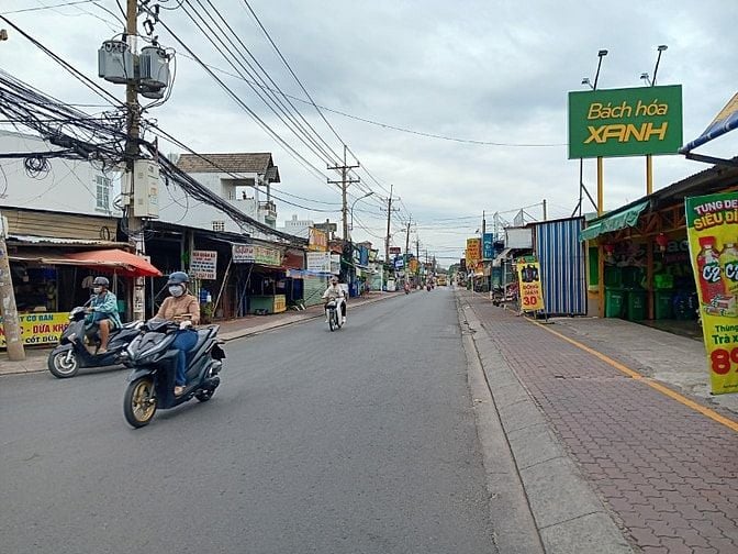 Cần bán nhà mặt tiền Củ Chi đường số 64 Tân Phú Trung Củ Chi giá 1 tỷ 