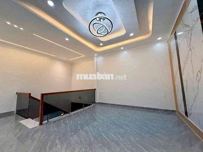 NHÀ PHỐ MỚI 100% – 1 TRỆT 1 LẦU TẠI ĐỨC HÒA ĐÔNG, LONG AN