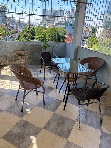 CHO THUÊ CĂN HỘ DT 40 m2, MẶT PHỐ THỢ NHUỘM