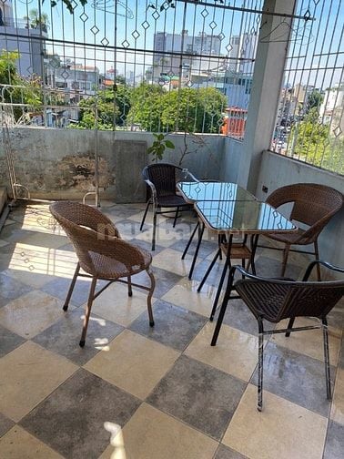 CHO THUÊ CĂN HỘ DT 40 m2, MẶT PHỐ THỢ NHUỘM