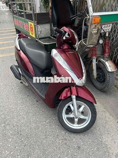 Honda Lead Nữ màu Đỏ
