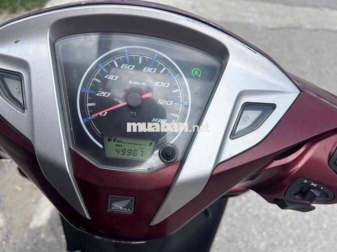 Honda Lead Nữ màu Đỏ