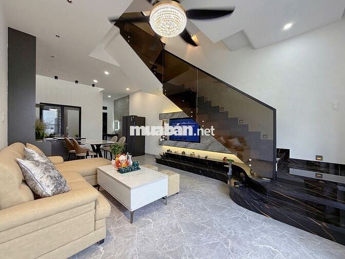 Bán nhà 3 tầng kiệt Ô TÔ Gò Dư - Gần trường ĐH Duy Tân