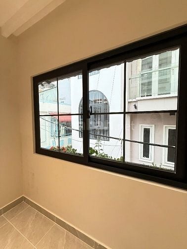 BÁN Nhà phố hẻm xe hơi khu vực trung tâm Q5