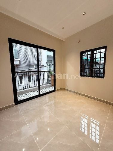 BÁN Nhà phố hẻm xe hơi khu vực trung tâm Q5