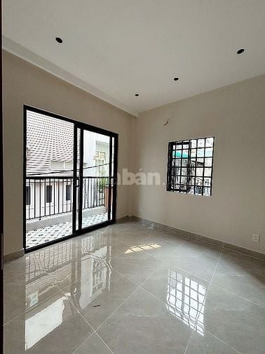 BÁN Nhà phố hẻm xe hơi khu vực trung tâm Q5