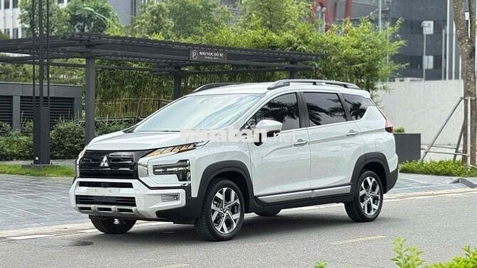 Mitsubishi Xpander Cross 2024 Trắng cực đẹp- chất
