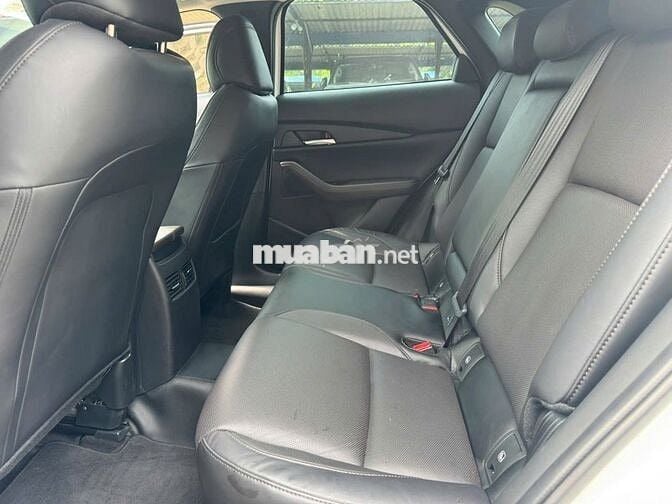 Mazda CX-30 Luxury 2024 Trắng 18.000 km