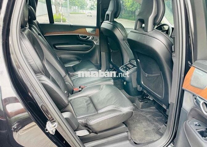 Volvo XC90 T6 2016 Nhập khẩu màu Đen