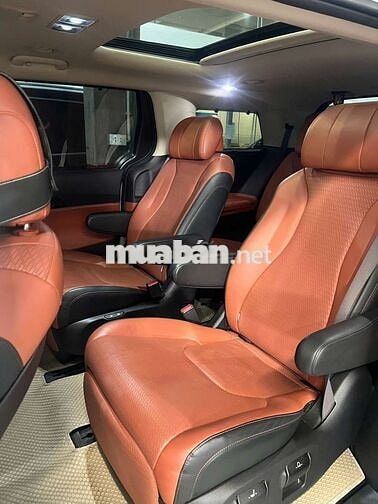 Kia Carnival 2.2 Signature 2022 có hóa đơn VAT