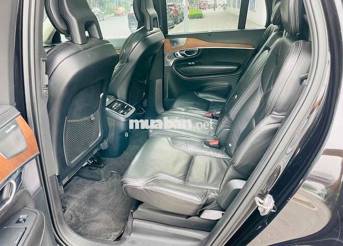 Volvo XC90 T6 2016 Nhập khẩu màu Đen