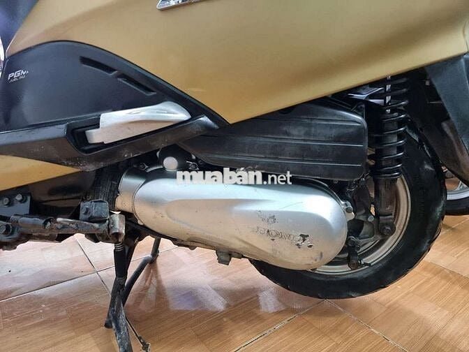 Honda Lead Vàng Xăng